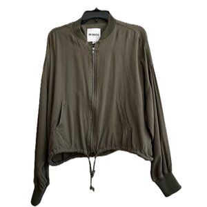 Women's size Medium BB Dakota lightweight olive green jacket bomber jacket style